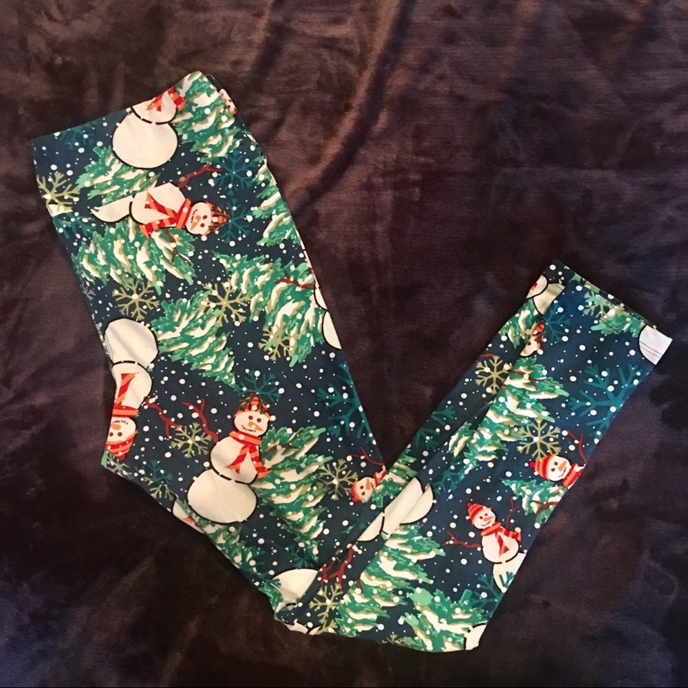 Lularoe snowman leggings, tall and curvy